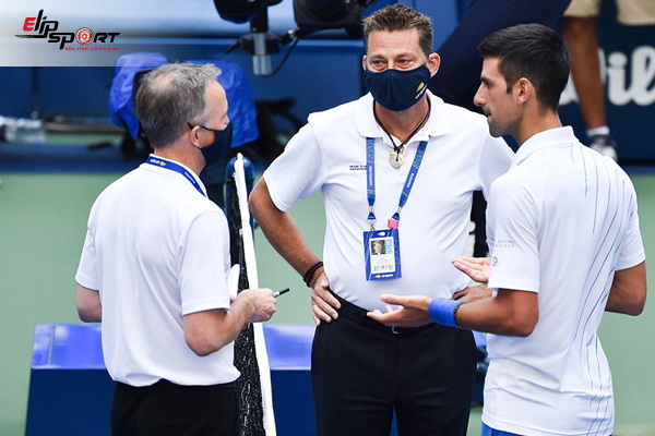 Số Lượng Trọng Tài Tennis Trong Một Trận Đấu Là Bao Nhiêu?
